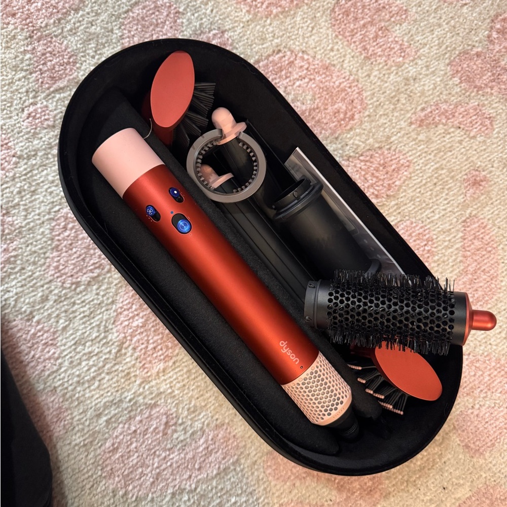 Limited Edition Dyson Air Wrap